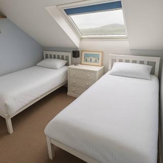 Apartment in Treardurr Bay - 8