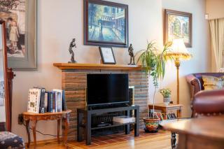 Romantic Getaway Near the Heart of Vancouver - Vancouver - 9