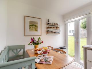 2 Bed in Pembroke FB101 - 6