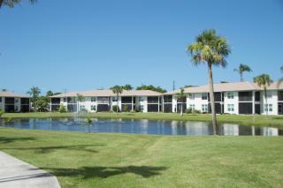 Cozy beach getaway - Fort Myers - 0