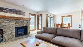 Snowcreek II #279 condo - 6