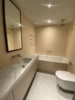 Luxury 4 bed flat with River view - 0
