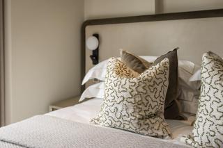 Luxury 4 bed flat with River view - 6