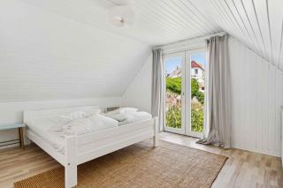 Lovely Holiday Flat Close To The Beach - 1