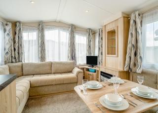 Seadown Park - Charmouth - 1