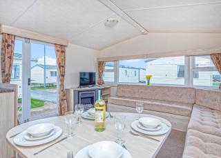 Lido Beach - Prestatyn - 9