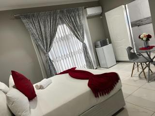 U And I GuestHouse - Empangeni - 2