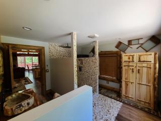 A Birds Eye View Cabin Rentals - Logan - 6