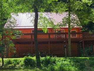 A Birds Eye View Cabin Rentals - Logan - 0