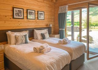 Glen Clova Lodges - Inchmill - 2