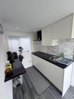 Stylish modern Guest house - 4