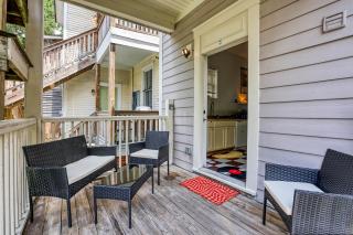 Free Early Check-In or Late Check-Out - 4 King Beds - Sleeps 14 - Projectors - Starland - Massage Chair - Games - 4