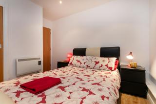 City Centre Apartmentt with balcony - 1