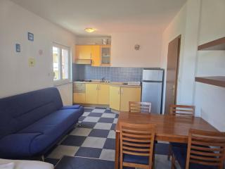 Apartment Tomi - Novalja - 9