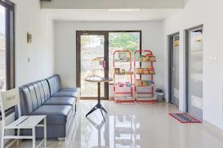 Urbanview Hotel Praoe Lajar Tegal - Tegal - 6