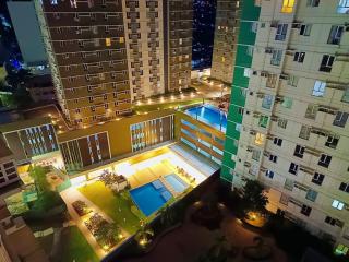 1205T2 Avida Riala IT Park 1BR Unit 400Mbps Internet - 1
