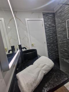 LuxPool Albufeira Stay - Albufeira - 4