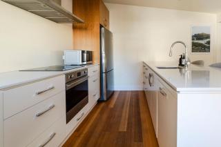 Rivulet Retreat - Cosy South Hobart Home & Parking - 3