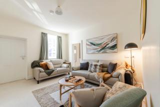 Rivulet Retreat - Cosy South Hobart Home & Parking - 8