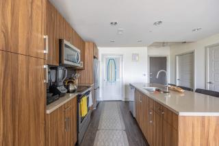 DT 2BR 2BA Luxe Suite Walkable Gym Pool Parking - Silver Spring - 5