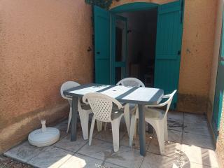 Pavillon familial avec terrasse et animaux acceptés à Argelès-sur-Mer - FR-1-776-142 - 2