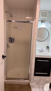 Supinder's Rentals - Golden - 3