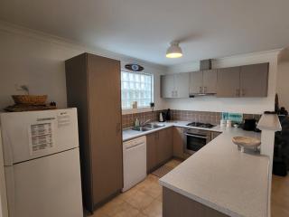 Cape View 26 Your Perfect Coastal Retreat - Broadwater - 7