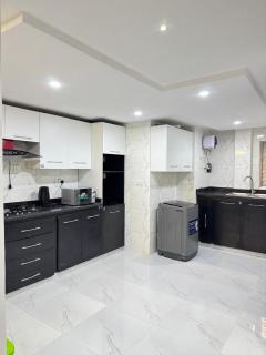 newtown apartment olaleye iporin surulere nigeria - Iponri - 7