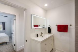 5th Street Retreat Private Home OSU, Short North - 1