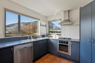 Vista Vale - Wanaka Holiday Home - 4