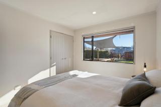 Vista Vale - Wanaka Holiday Home - 1