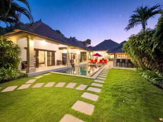 Villa Bugis Seminyak - Seminyak - 2