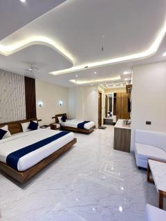 Hotel Buransh inn Ghugtani secret Waterfall Road Tapovan Rishikesh - 1