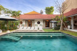 Villa Bali Manis by The Bali Agent - Central Seminyak 4BR Villa with Private Pool, Perfect for Families & Groups - 3
