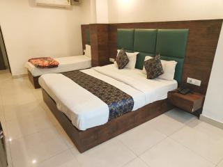 Hotel TEJ PALACE NEAR IGI AIRPORT - New Delhi - 7