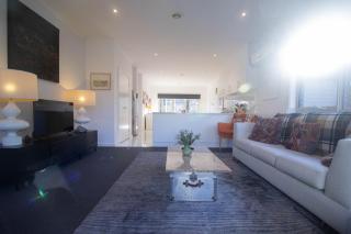 Canvas & Comfort - Wendouree - 8