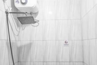 RedDoorz at Guest House A2 Near Rita Mall Tegal - 2