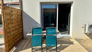 Lits faits, valise à poser, 3 mn Futuroscope - 1