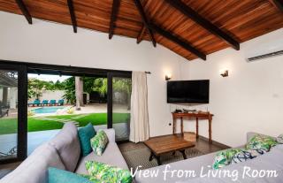 Main Villa plus 2 casitas, 5 BR, POOL, canaba w grill - Tamarindo - 5