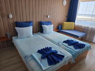 Family hotel Delfina - Tyulenovo - 9