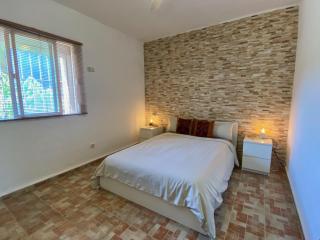 Stone Pines Eco Glamping - 2