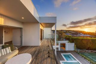 Luxury Pool Sauna Spa Tennis Court - 8