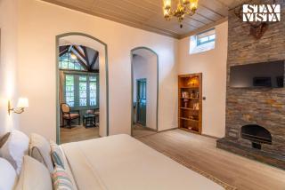 StayVista at The Emily Chalet 7 BR House in Nainital with Bonfire, BBQ - 5