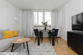Warsaw City Center Skylines Apartment by Noclegi Renters - Varsavia - 2