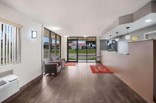 Econo Lodge Live Oak - Live Oak - 8