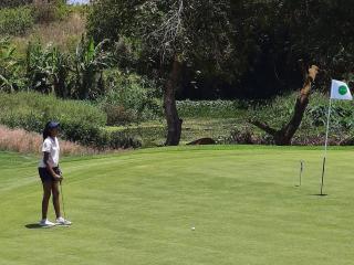 Ocean and Golf Apartment, Azuri Sea view & Sunrise - Roches Noires - 4