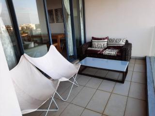 Ocean and Golf Apartment, Azuri Sea view & Sunrise - Roches Noires - 3