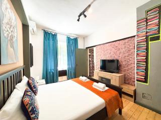 2BDR Flat in Centre Sofia (NDK) - Sofia - 0
