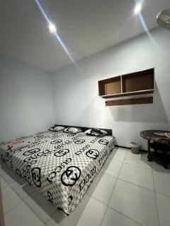 Guesthouse Mawar Syariah - Kepanjen - 9
