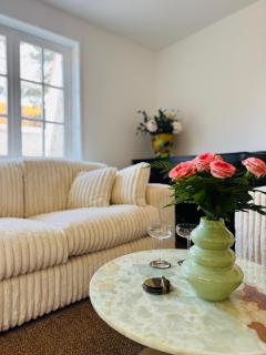 Charming holiday home with terras near the beach - 5
